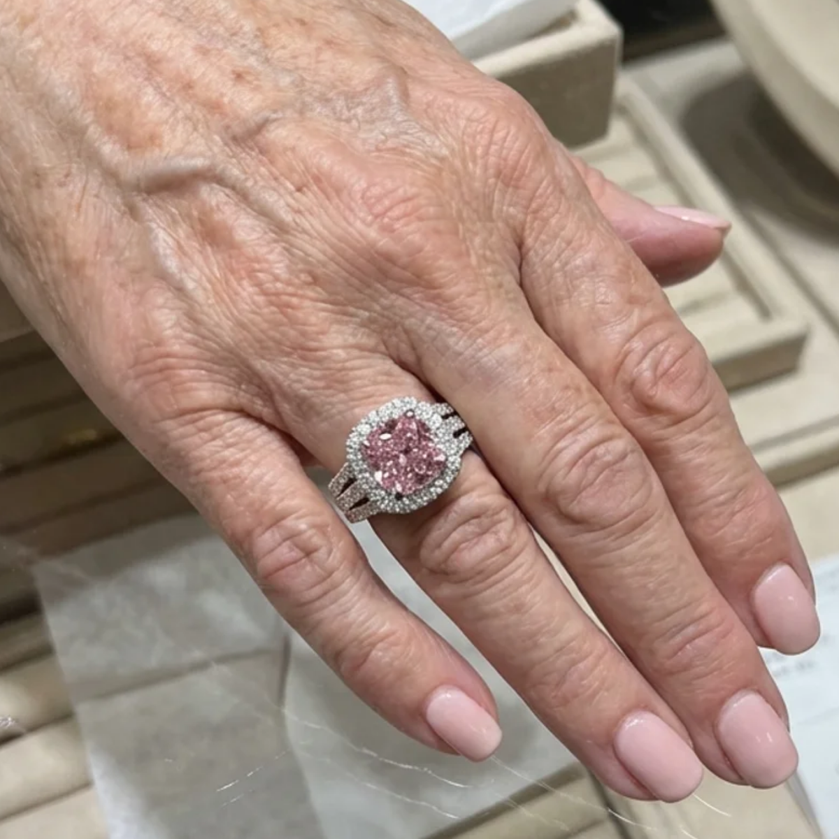 Bague auréole impériale en or rose