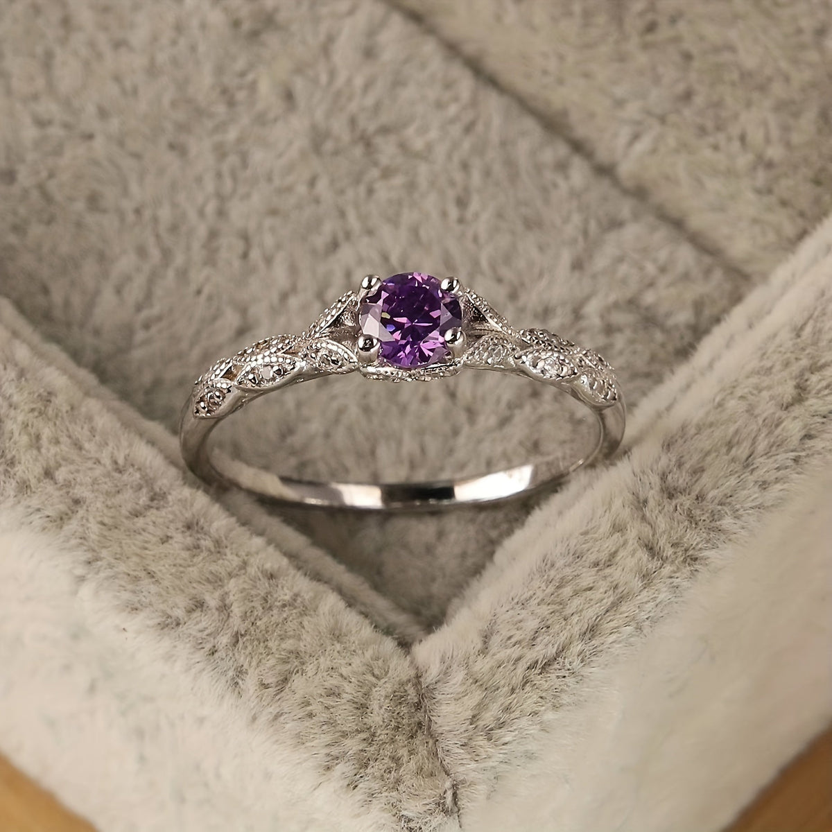 Bague Brigitte avec améthyste en or