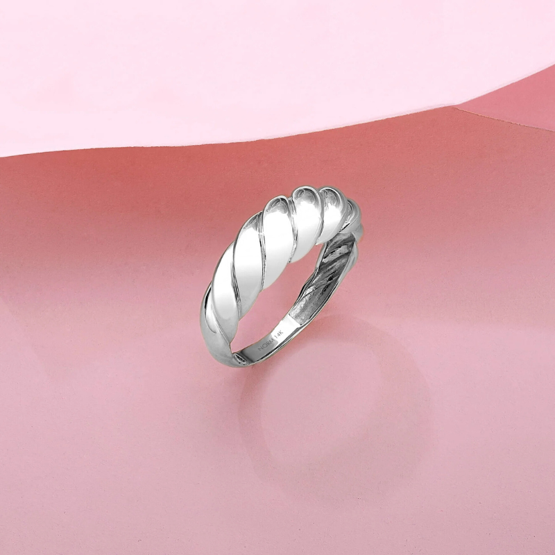 Bague croissant en or blanc
