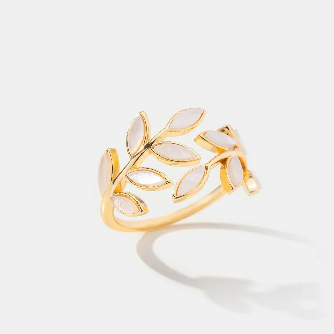 Bague ouverte feuille délicate Néraya en or