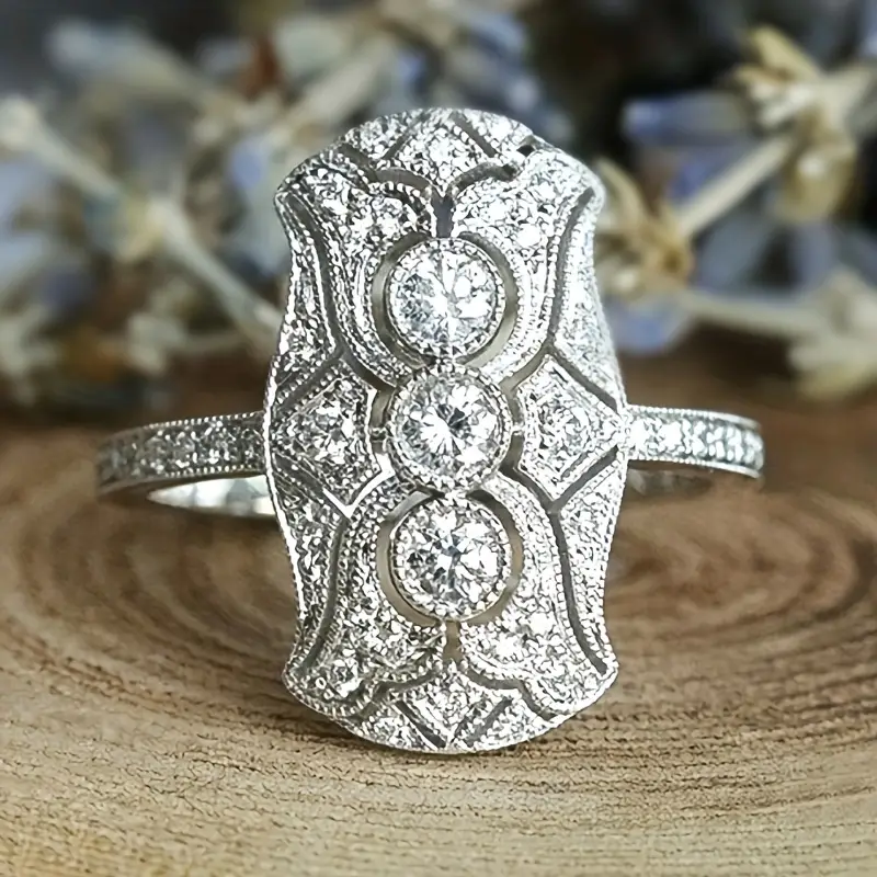 Bague rétro brillant en or blanc