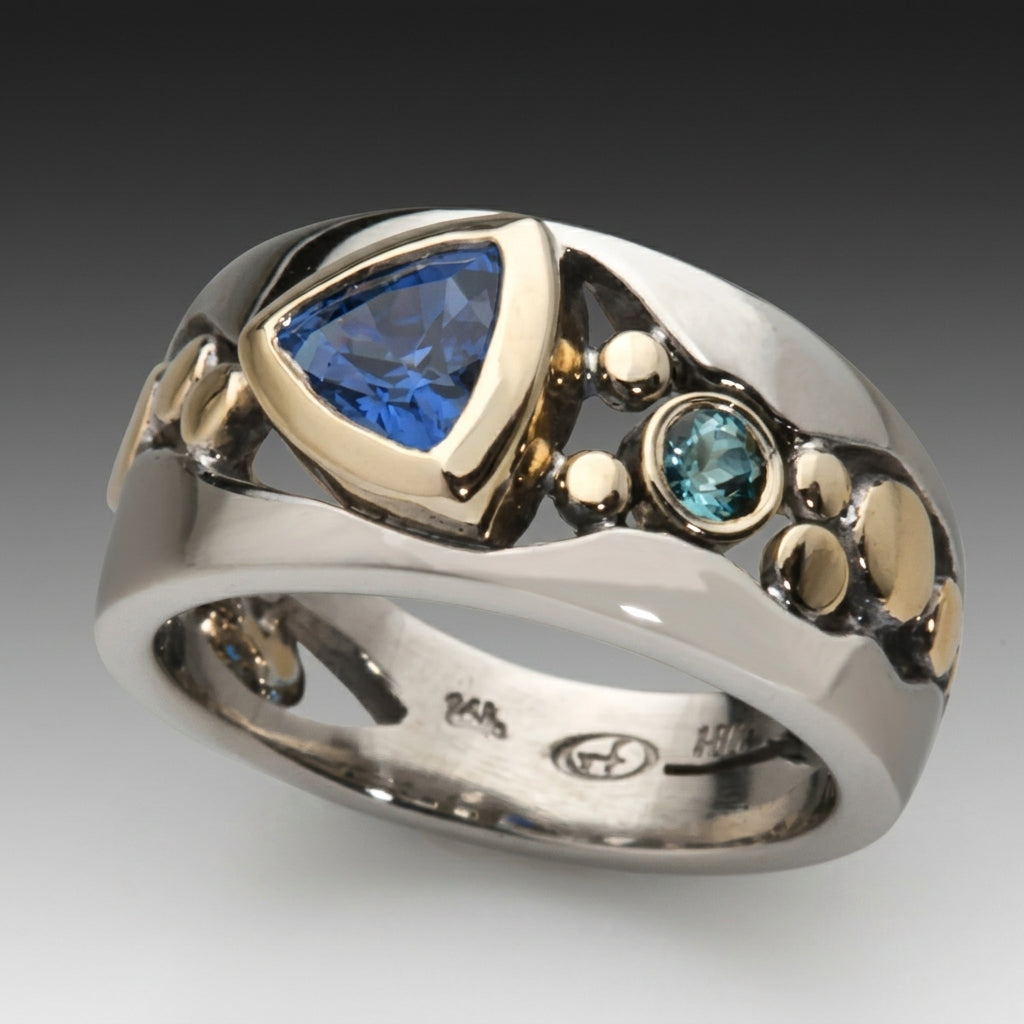 Bague vintage bleue en or