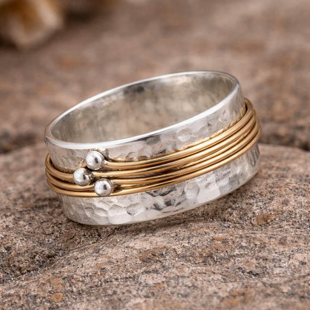 Bague vintage avec revêtement en or
