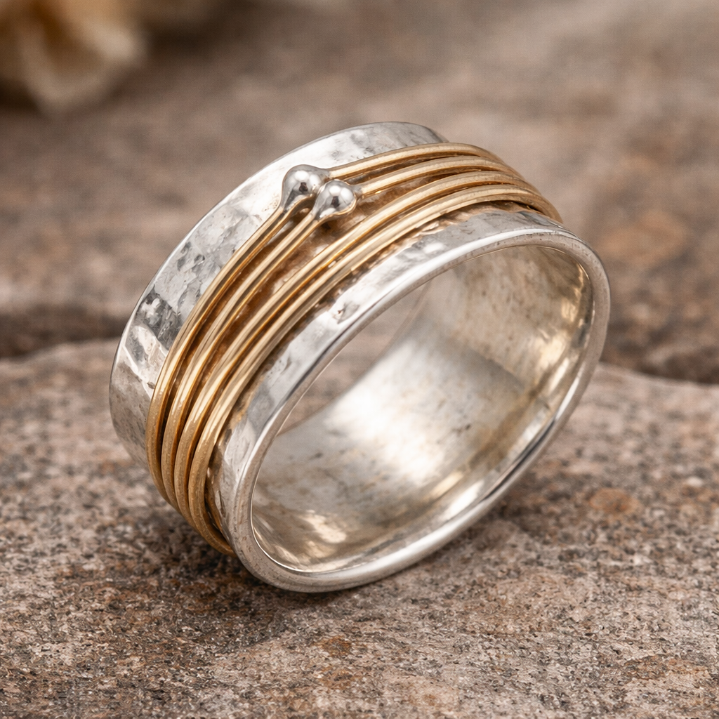 Bague vintage avec revêtement en or