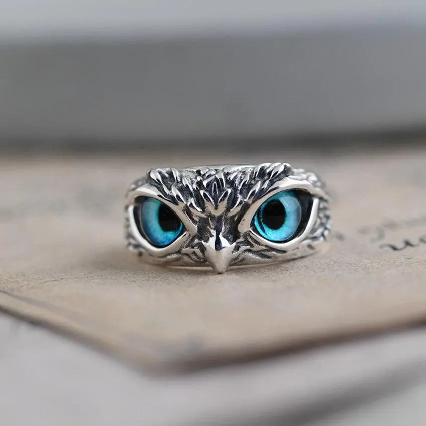 Bague hibou porte-bonheur ajustable avec opale en or blanc