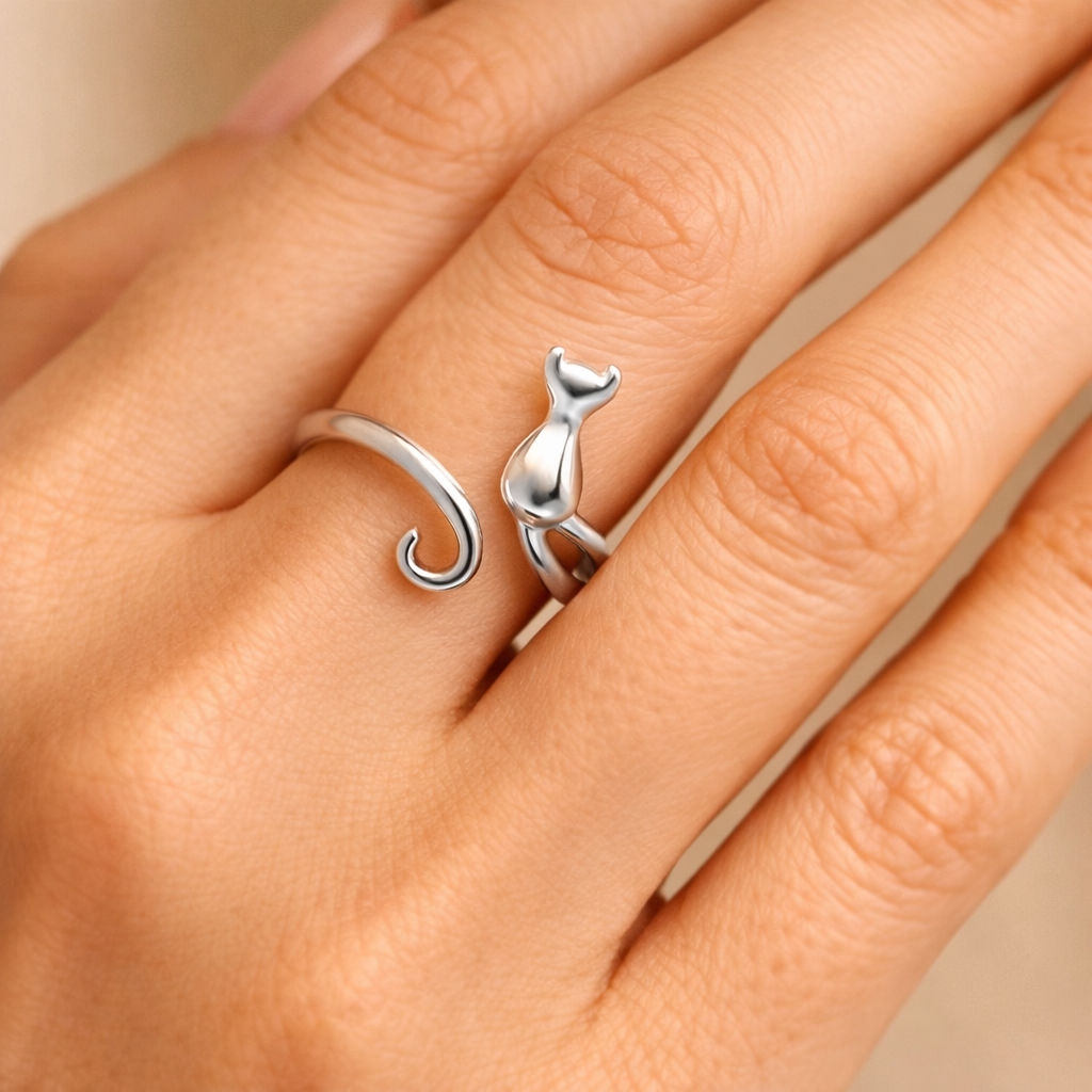 Bague réglable avec des chatons en or blanc
