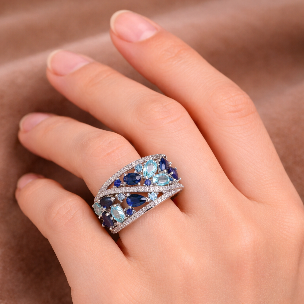 Bague rétro à brillants bleus en or
