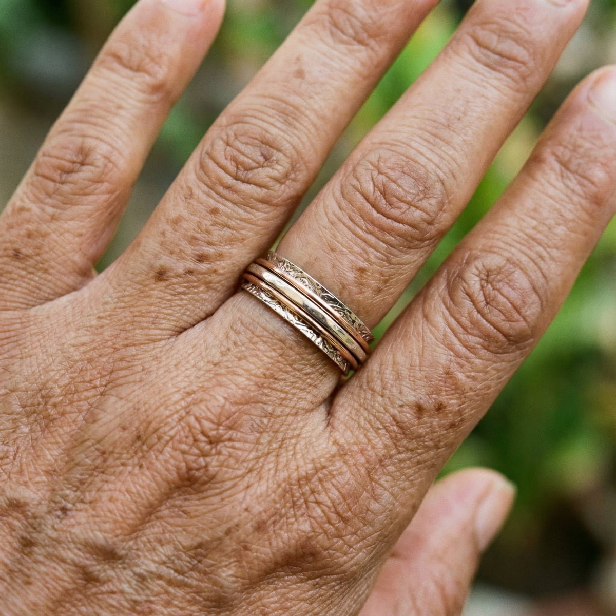 Bague rétro classique en or