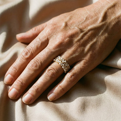 Bague rétro réglable avec perles et cristaux dorés
