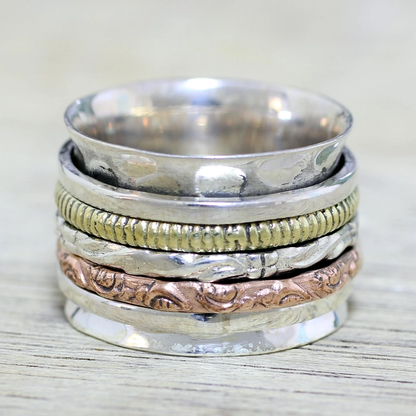 Bague vintage en or et argent avec roue