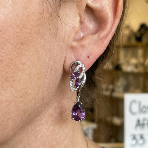 Boucles d'oreilles améthyste éclat scintillant en or blanc