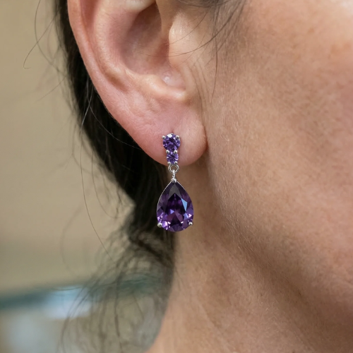 Boucles d'oreilles améthyste goutte de rosée en or blanc