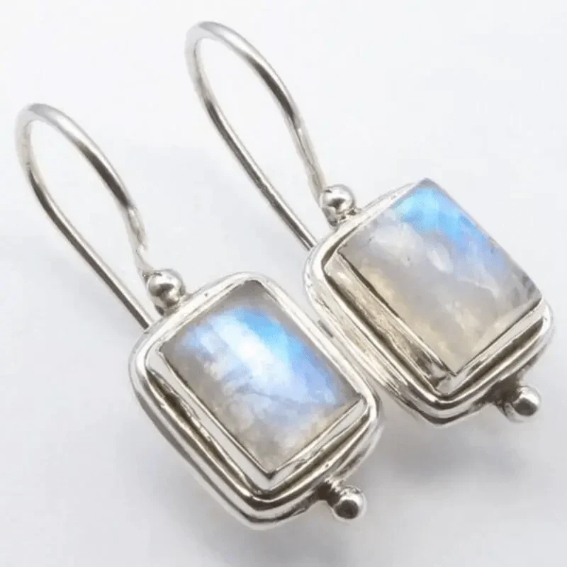 Boucles d'oreilles « Artemis » avec pierres de lune en or blanc