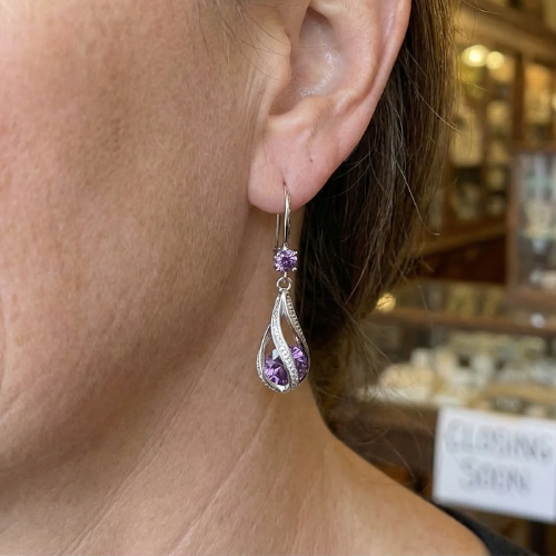 Boucles d'oreilles Calithra torsade lumineuse en or blanc
