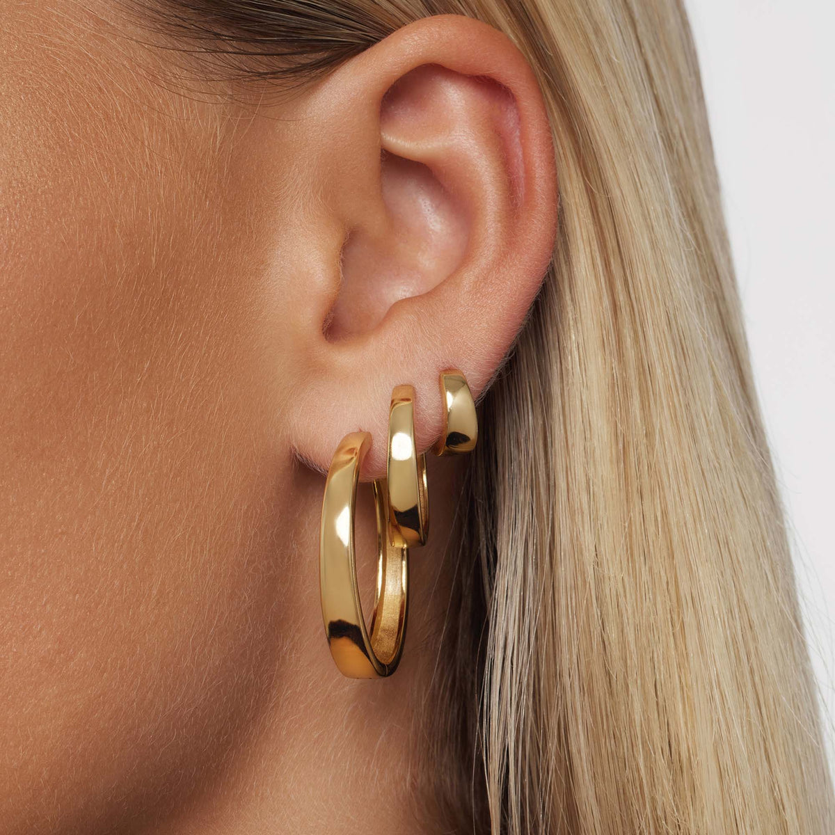 Boucles d'oreilles Gia affirmée en or