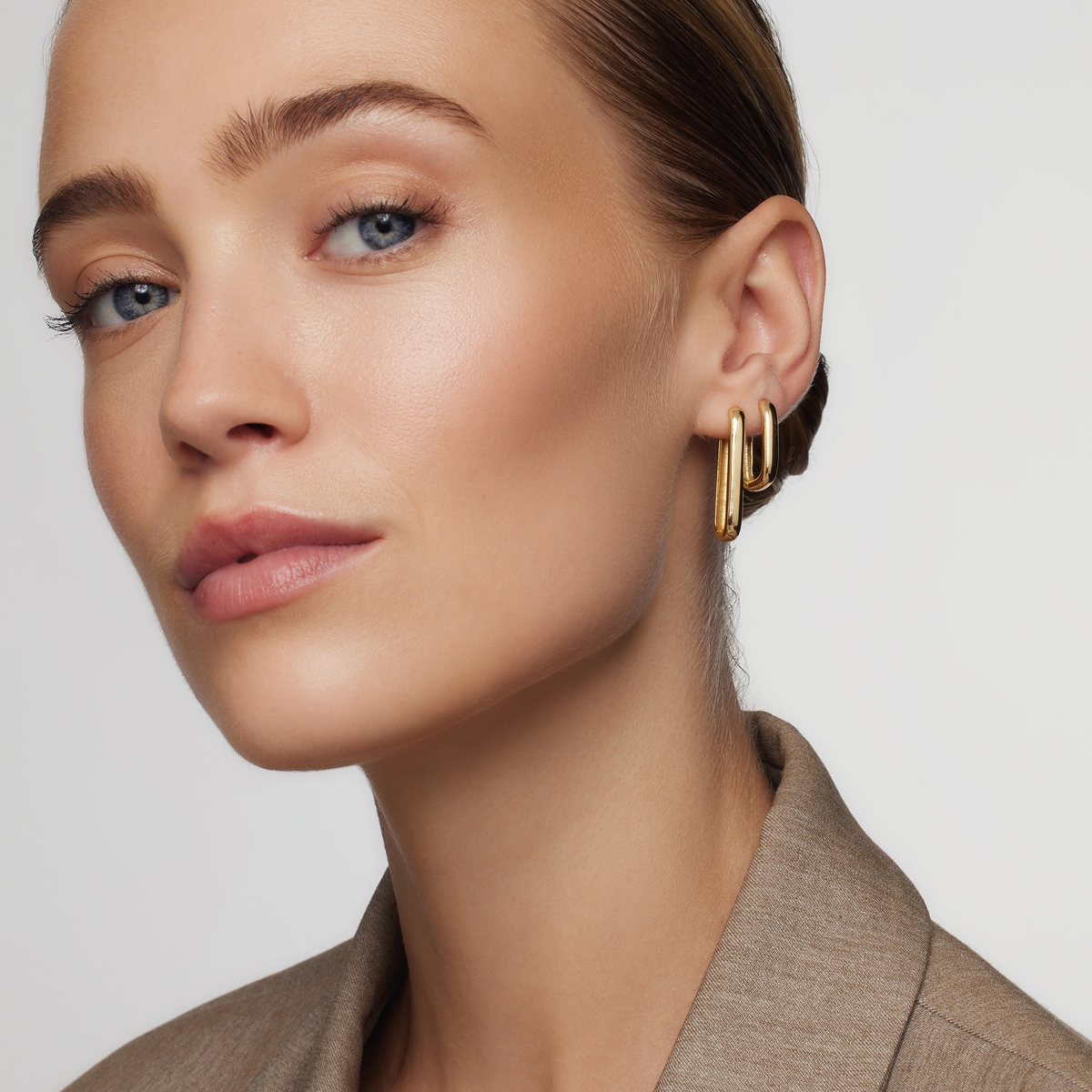 Boucles d'oreilles signature en or