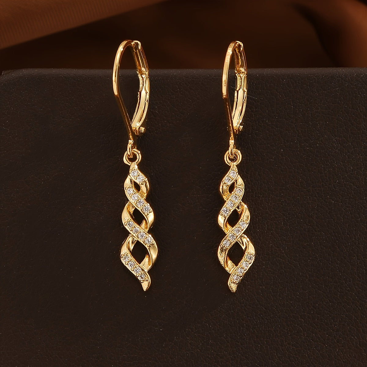 Boucles d'oreilles torsade scintillante Ava en or