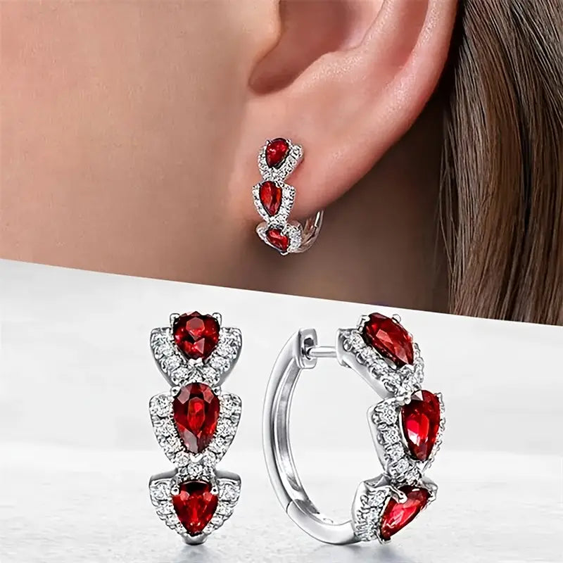 Boucles d'oreilles à rayures avec cristal brillant en or