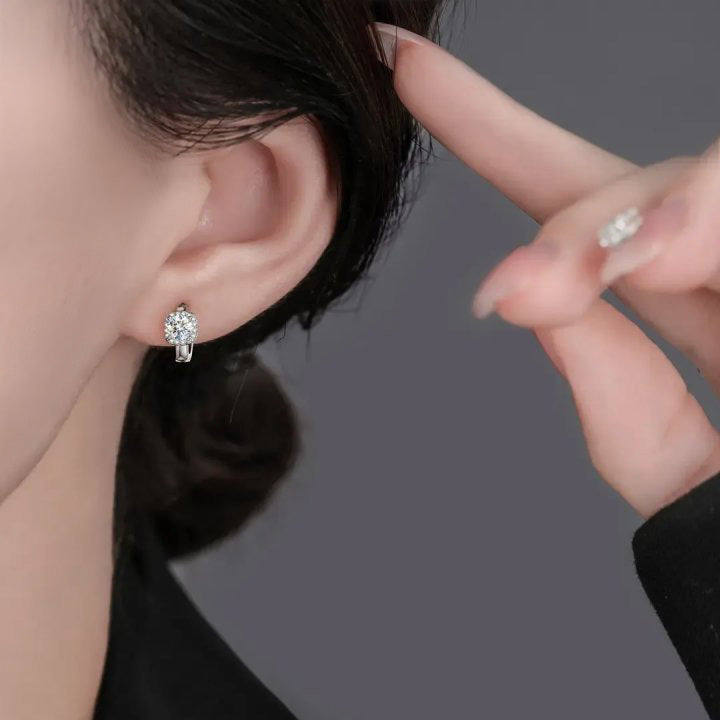 Boucles d'oreilles carrées Nadine en or blanc
