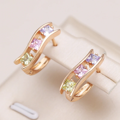 Boucles d'oreilles colorées en or avec zircon cubique