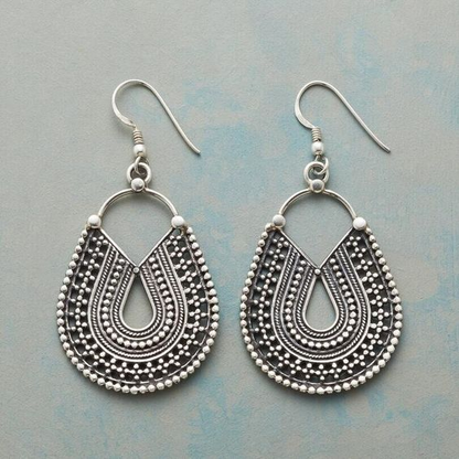 Boucles d'oreilles en argent vintage avec mandala suspendu