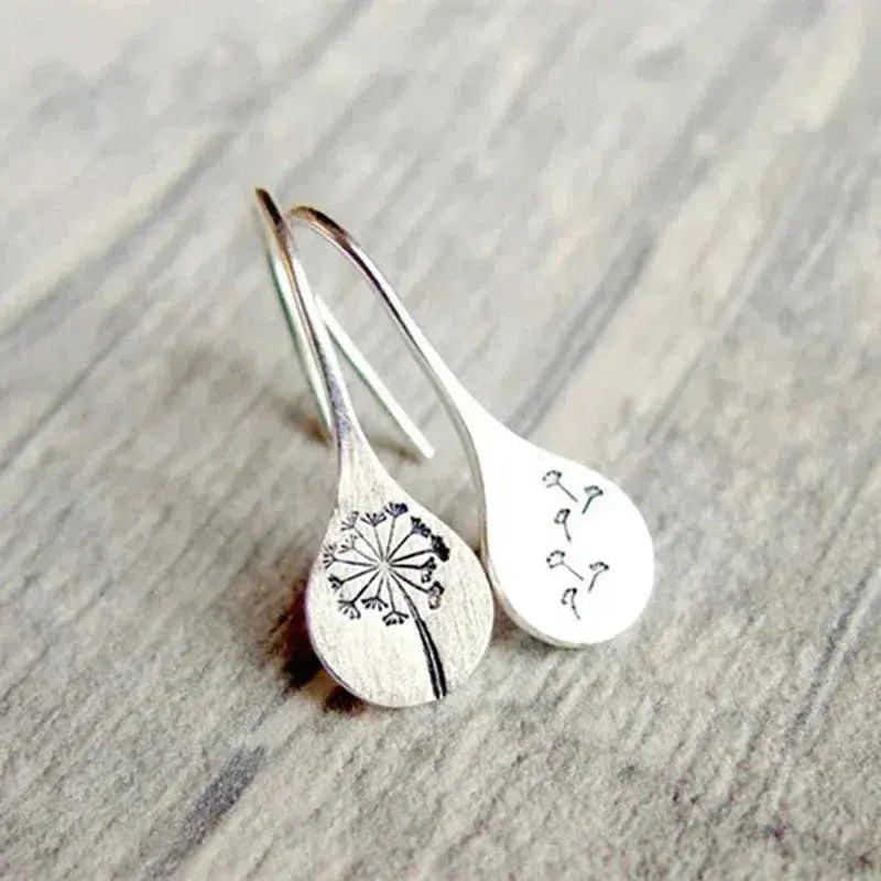 Boucles d'oreilles en dentelle en or blanc