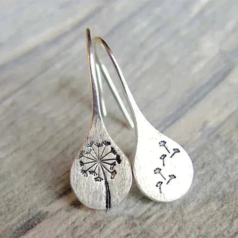 Boucles d'oreilles en dentelle en or blanc