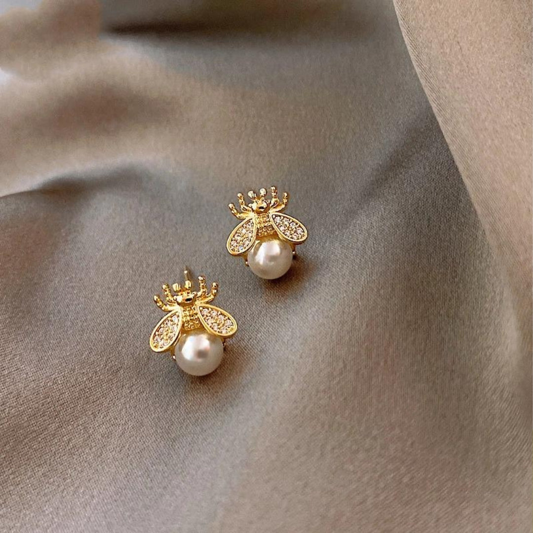 Boucles d'oreilles en perle et brillants en or