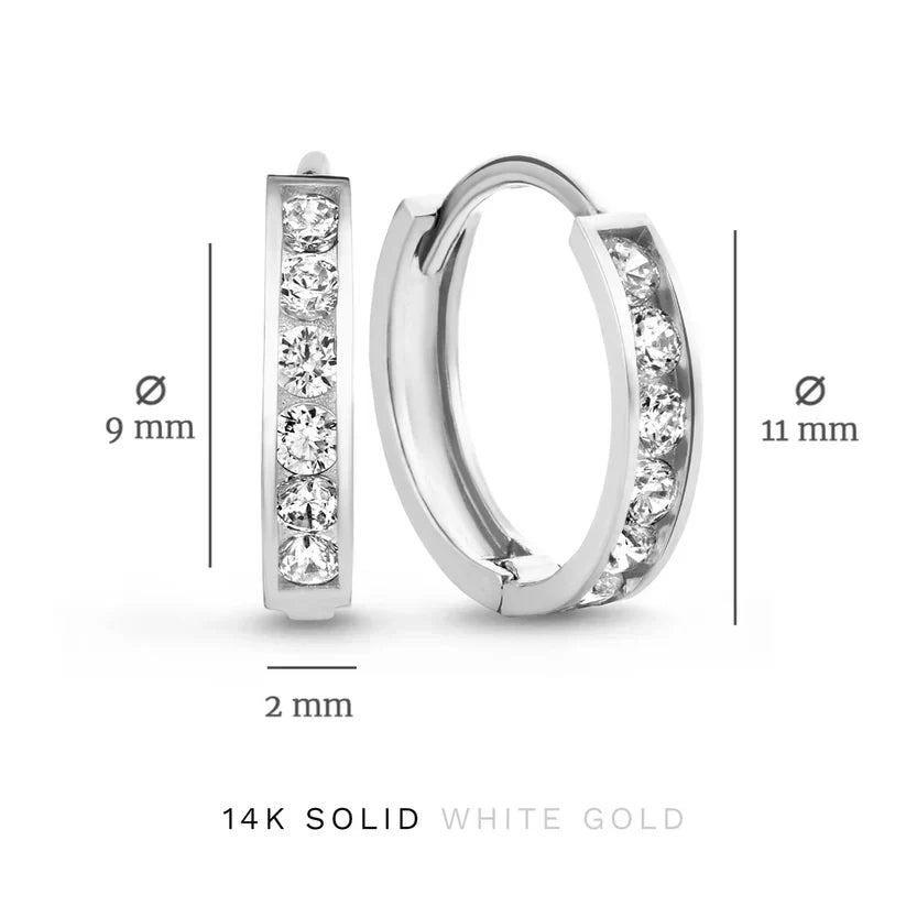 Boucles d'oreilles en pierre Dara brillante en or blanc