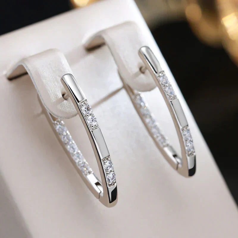 Boucles d'oreilles élégantes à brillants en or