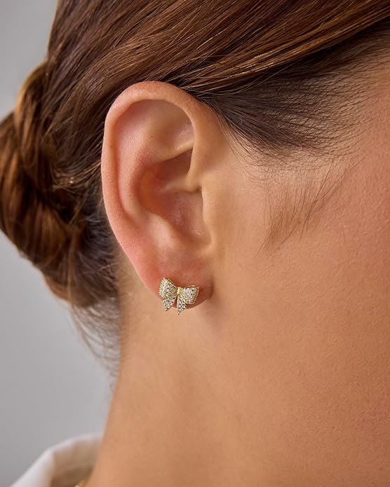 Boucles d'oreilles motif nœud en or