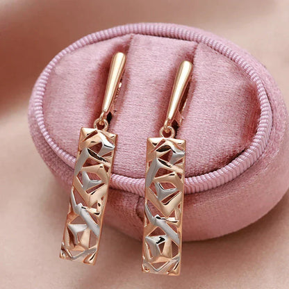 Boucles d'oreilles pendantes rectangulaires en or
