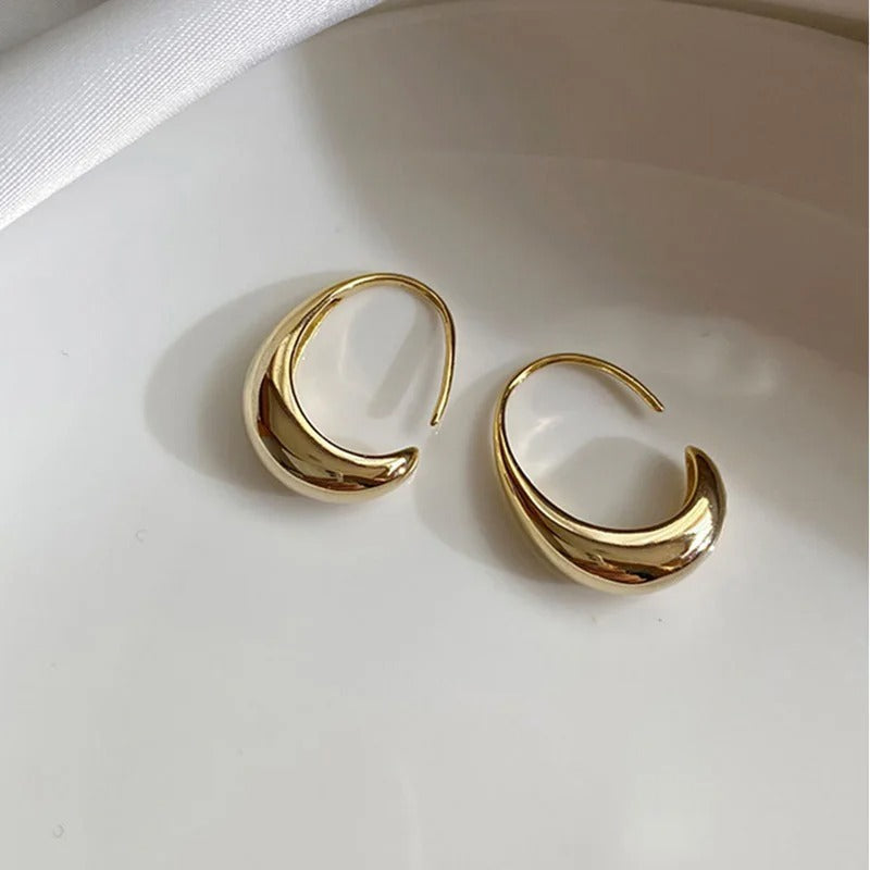 Boucles d'oreilles rétro en forme de croissant brillant en or