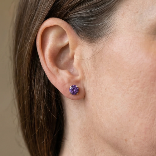 Boucles d'oreilles rondes en améthyste en or blanc