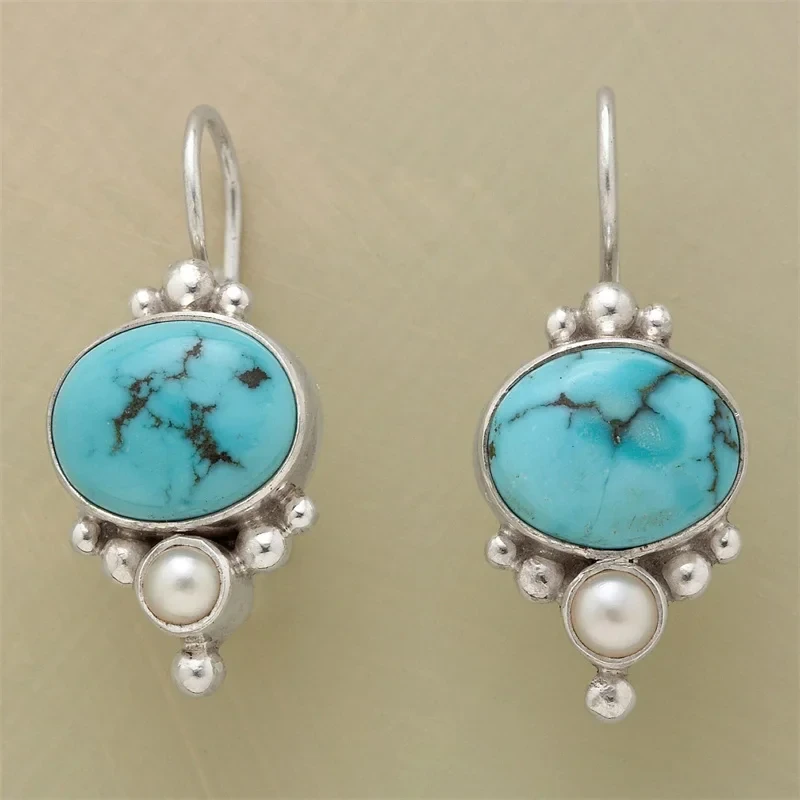 Boucles d'oreilles vintage avec pierres bleues et marguerites