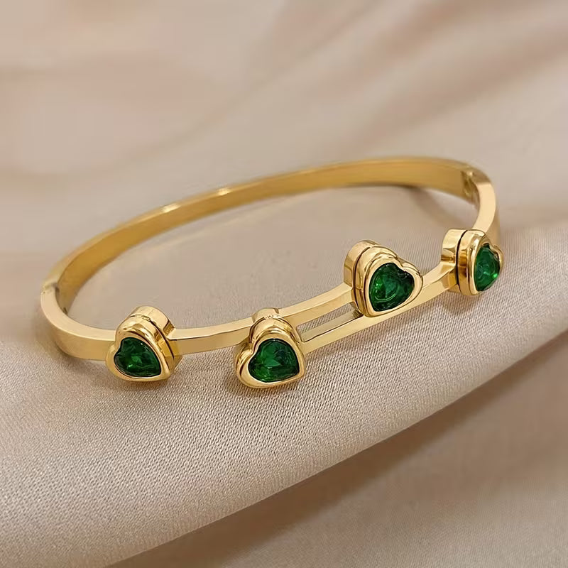 Bracelet cœurs verts en or