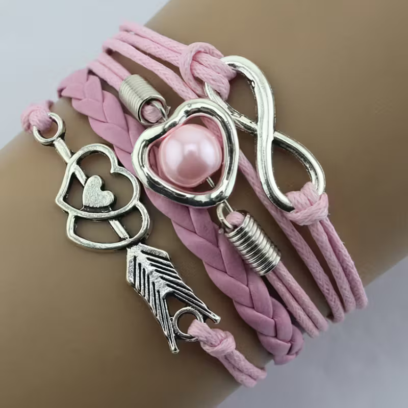 Bracelet rétro arc d’Amour en or