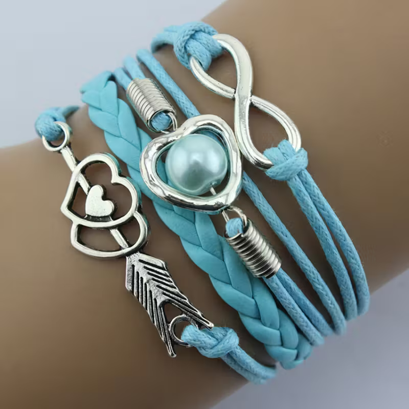 Bracelet rétro arc d’Amour en or