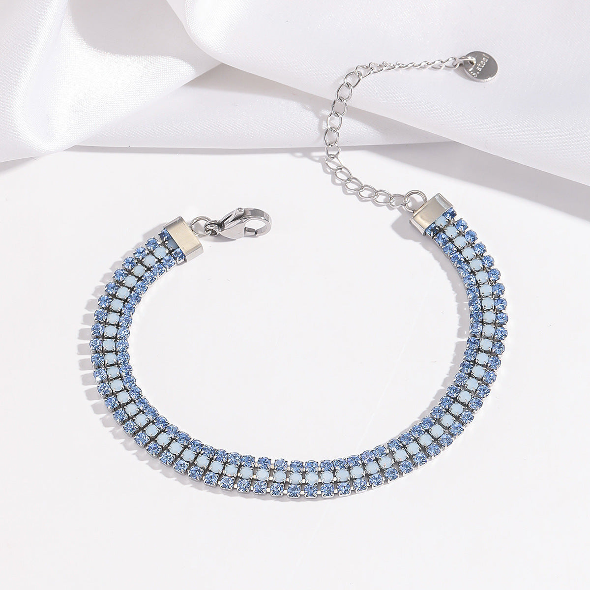 Bracelet signature brillante en or blanc