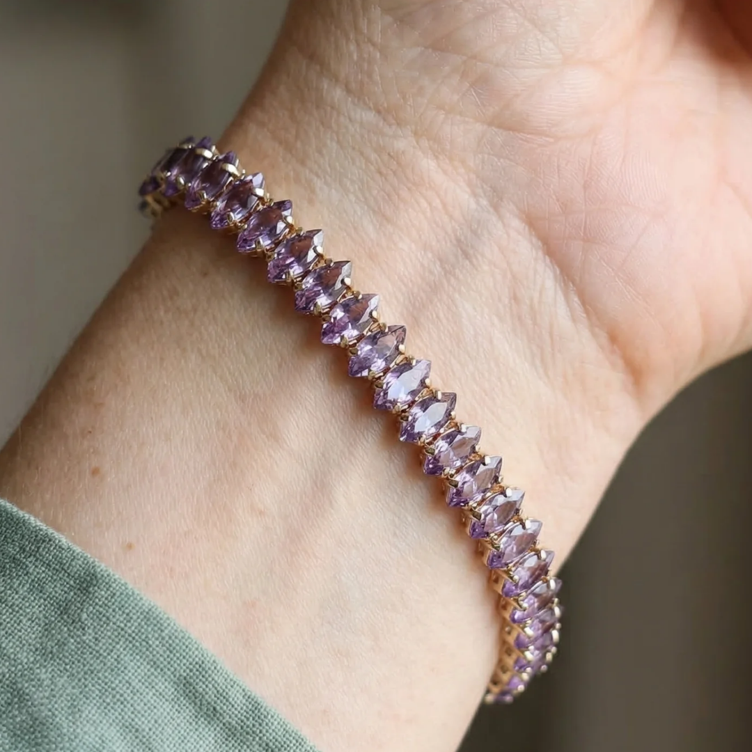 Bracelet tennis Marquise améthyste en or