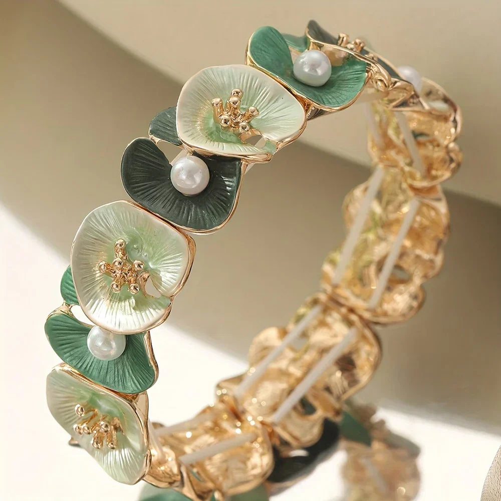 Bracelet vintage avec fleurs vertes et marguerites en or