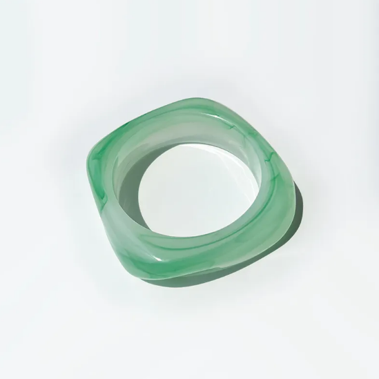 Bracelet carré coloré en acrylique en or