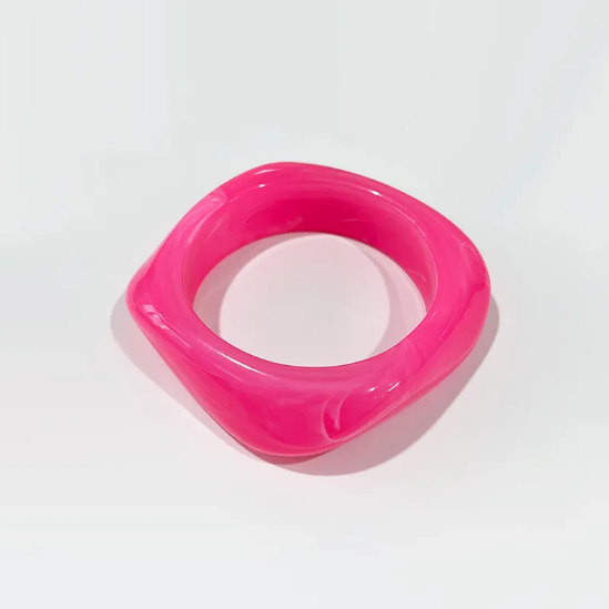 Bracelet carré coloré en acrylique en or