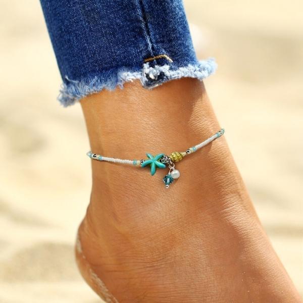 Bracelet de cheville avec étoiles et coquillage en pierres naturelles en or
