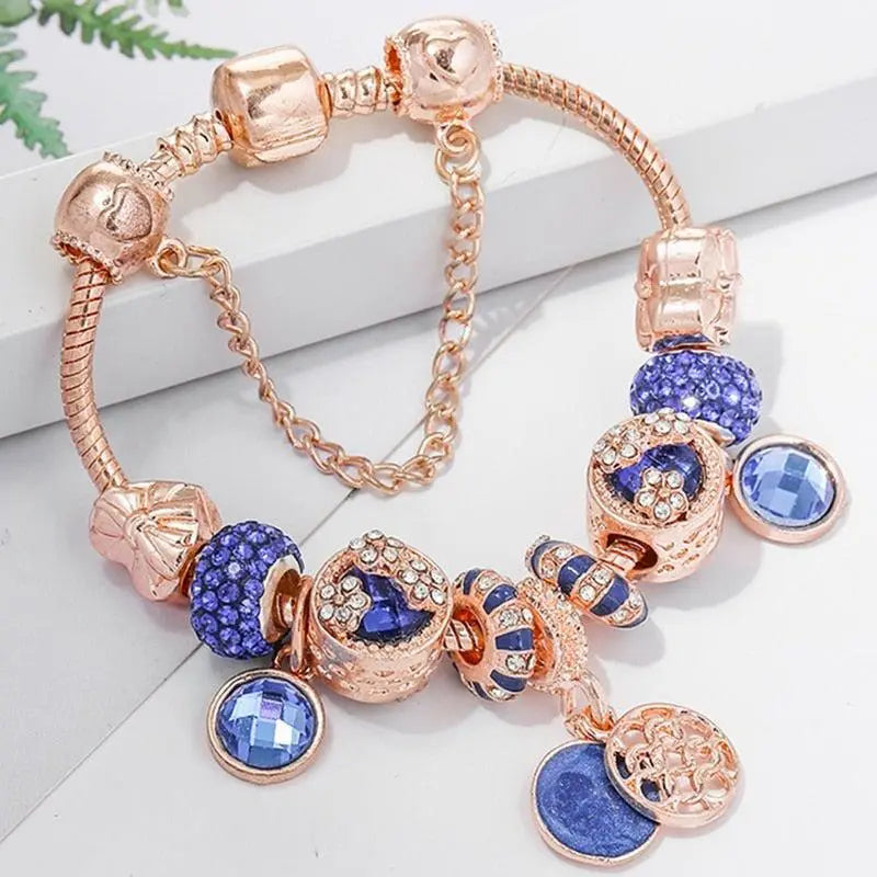 Bracelet et cristal bleu en or rose