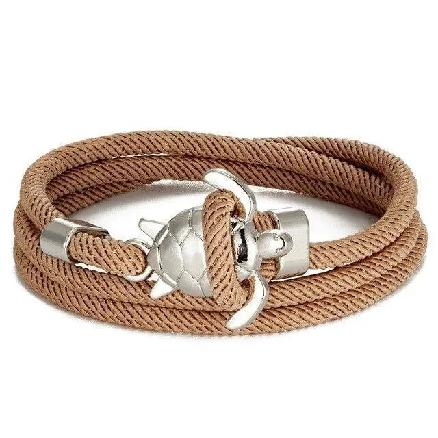 Bracelet fait main avec tortue de mer en or
