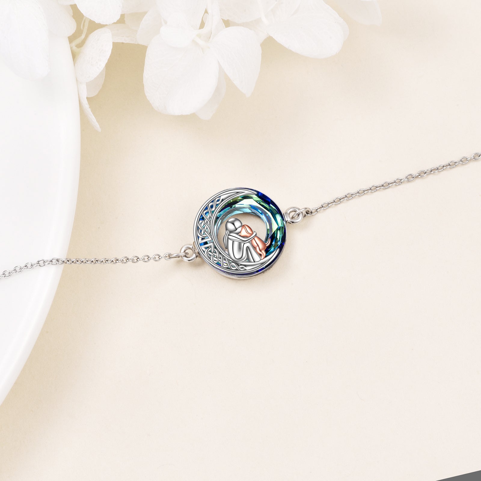 Bracelet réglable avec pendentif en forme de chien en argent