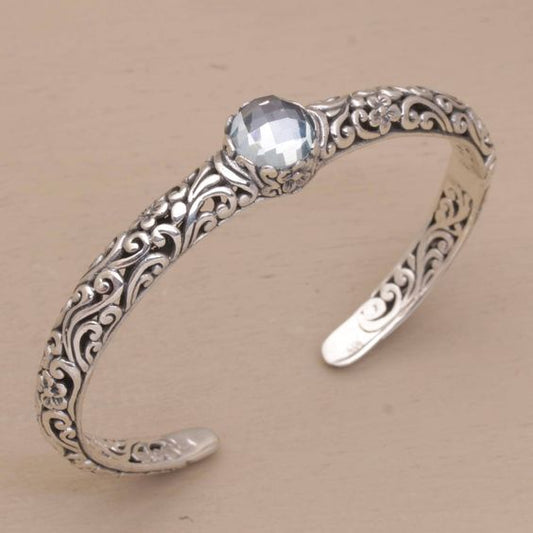 Bracelet vintage ouvert en argent avec zirconia