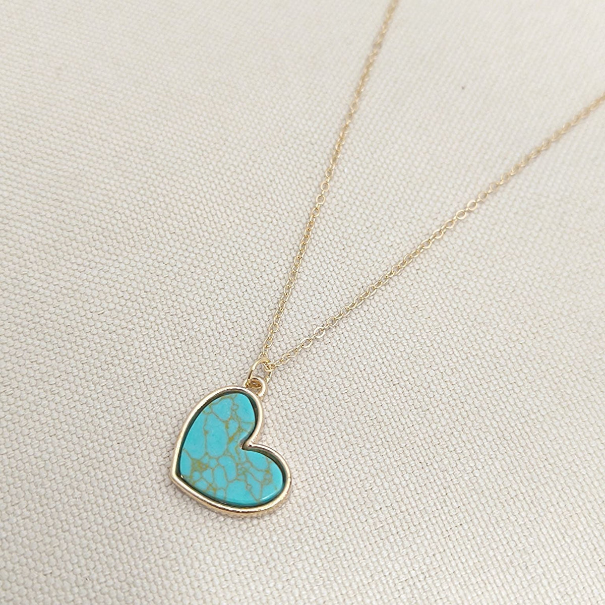 Collier amour turquoise en or