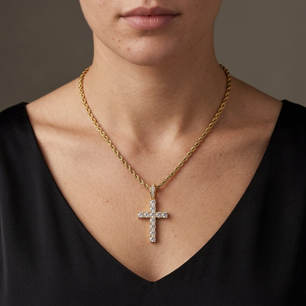 Collier croix en or